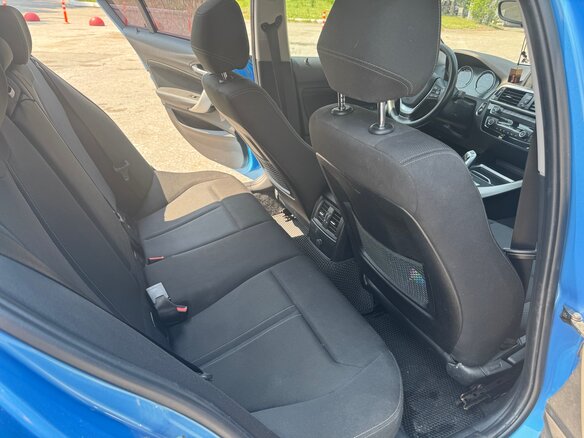 2017 BMW 1 серии 118i II (F20/F21) Рестайлинг, синий, 1725000 рублей - вид 9