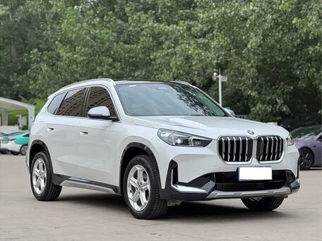 2023 BMW X1 Long 20Li sDrive III (U11/U12), белый, 3260000 рублей, вид 3