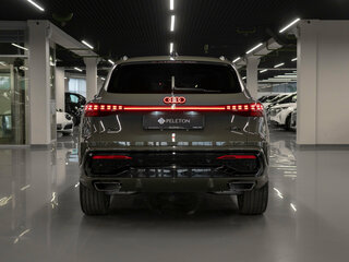 2026 Audi Q5 L III (GU), зелёный, 6350000 рублей, вид 5