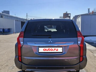 2017 Mitsubishi Pajero Sport III, серый, 2580000 рублей, вид 3