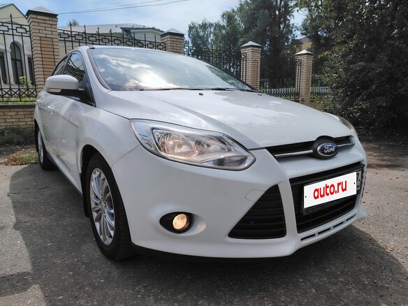 2013 Ford Focus III, белый, 800000 рублей