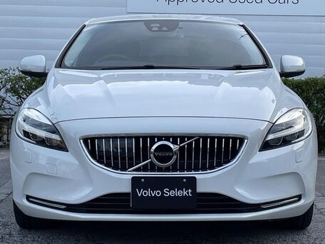 Volvo V40 II Рестайлинг
