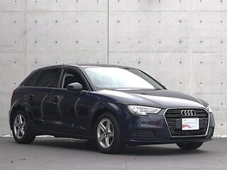 2023 Audi A3 Sportback 35 TFSI IV (8Y), синий, 1379009 рублей, вид 3