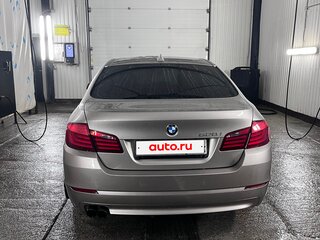 2012 BMW 5 серии 528i xDrive VI (F10/F11/F07), бежевый, 1600000 рублей, вид 5