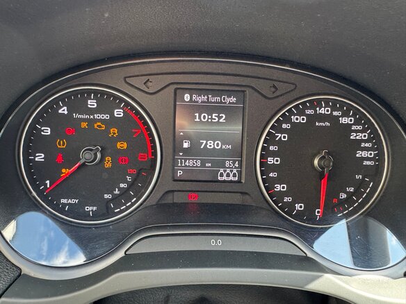 2016 Audi A3 III (8V) Рестайлинг, синий, 1840000 рублей - вид 10