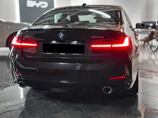 2023 BMW 3 серии 330i xDrive VII (G2x) Рестайлинг, чёрный, 3290000 рублей, вид 4
