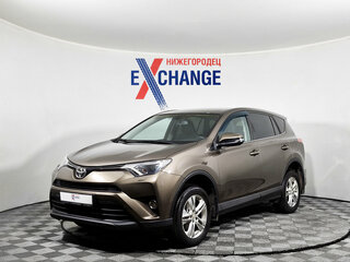 2017 Toyota RAV4 IV (XA40) Рестайлинг, коричневый, 2126000 рублей, вид 1