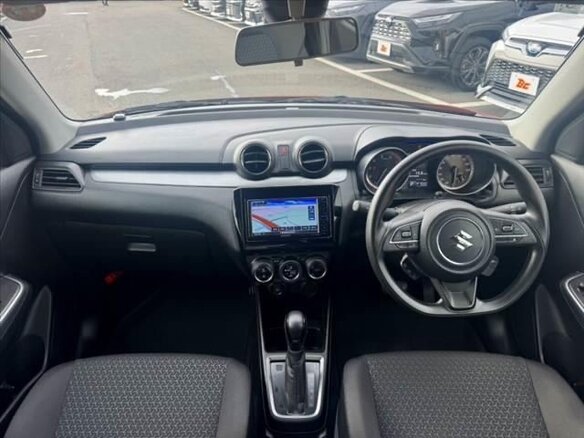 2022 Suzuki Swift V Рестайлинг, оранжевый, 750325 рублей - вид 8