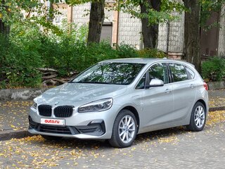 2018 BMW 2 серии Active Tourer 225xe F45 Рестайлинг, серебристый, 2200000 рублей, вид 1