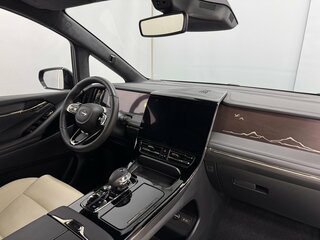 2023 GAC Trumpchi M8 Master Edition II, чёрный, 5490000 рублей, вид 3