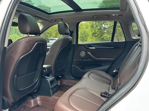 2021 BMW X1 20Li sDrive II (F48) Рестайлинг, белый - вид 36