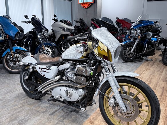 2005 Harley-Davidson Sportster 1200, белый, 850000 рублей