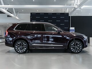 2026 Volvo XC90 B5 II Рестайлинг 2, красный, 11814000 рублей, вид 4