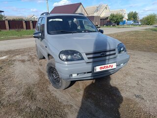 2004 Chevrolet Niva I, серебристый, 415000 рублей, вид 5