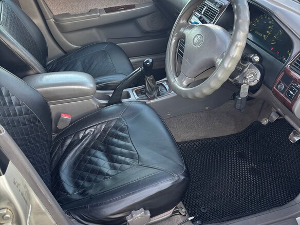 1999 Toyota Corona Premio X (T210), серебристый - вид 4