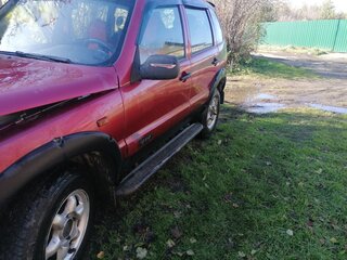 2006 Chevrolet Niva I, красный, 275000 рублей, вид 4