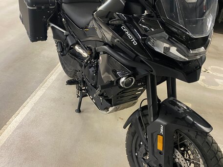 2024 CFMoto 800MT Explore, чёрный, 930000 рублей, вид 2