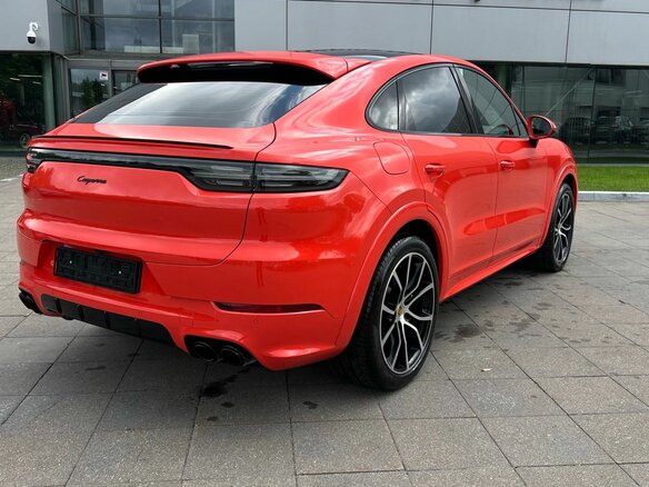 2021 Porsche Cayenne Coupé III, оранжевый, 8500000 рублей - вид 7