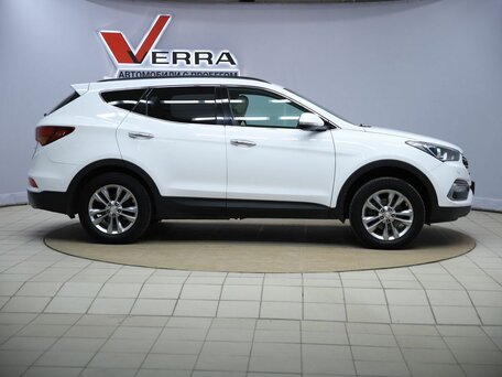 2017 Hyundai Santa Fe III Рестайлинг, белый, 2190000 рублей, вид 4