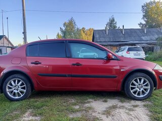 2007 Renault Megane II Рестайлинг, красный, 370000 рублей, вид 2
