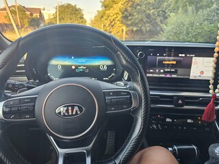 2021 Kia K5 III, белый, 2950000 рублей, вид 5