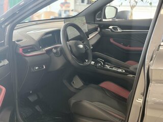 2026 Geely Coolray I Рестайлинг 2, серый, 2964990 рублей, вид 4