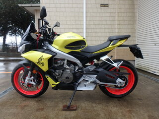 Aprilia Tuono 660