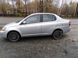 2001 Toyota Platz, серебристый, 255000 рублей, вид 4