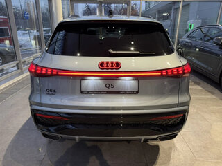 2026 Audi Q5 L III (GU), серый, 6650000 рублей, вид 5