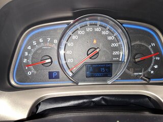 2013 Toyota RAV4 IV (XA40), серебристый, 1900000 рублей, вид 3