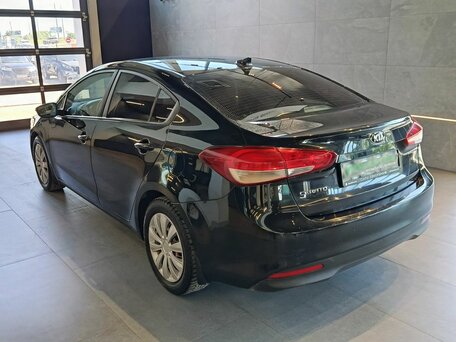 2019 Kia Cerato III Рестайлинг (Classic), чёрный, 1055000 рублей, вид 4