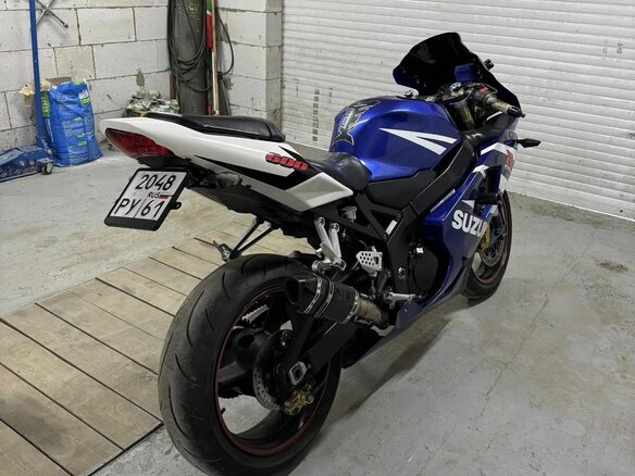 2004 Suzuki GSX-R 600, синий, 380000 рублей - вид 3