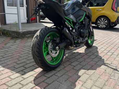 2023 Kawasaki Z 900, чёрный, 580000 рублей, вид 4