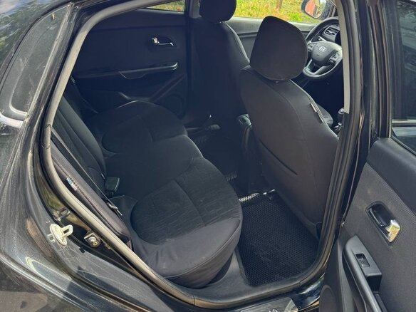 2012 Kia Rio 5-speed III, чёрный - вид 6