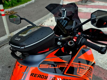 2022 KTM 1290 Super Duke GT, оранжевый, 1449000 рублей, вид 5