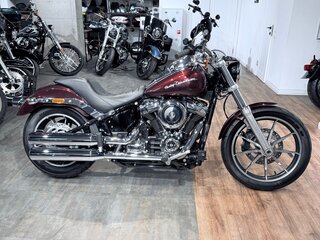 2019 Harley-Davidson Low Rider, пурпурный, 1499000 рублей, вид 2