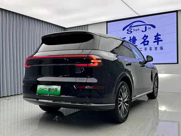 2025 Changan Qiyuan Q07 31.7 kWh, чёрный - вид 3