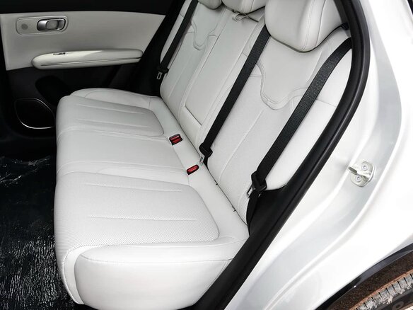 2026 Changan Qiyuan Q05 51.9 kWh II, серебристый - вид 10