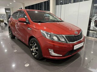 2012 Kia Rio 4-speed III, красный, 790000 рублей, вид 3