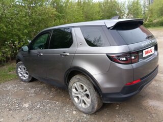 2020 Land Rover Discovery Sport I Рестайлинг, серый, 3600000 рублей, вид 3