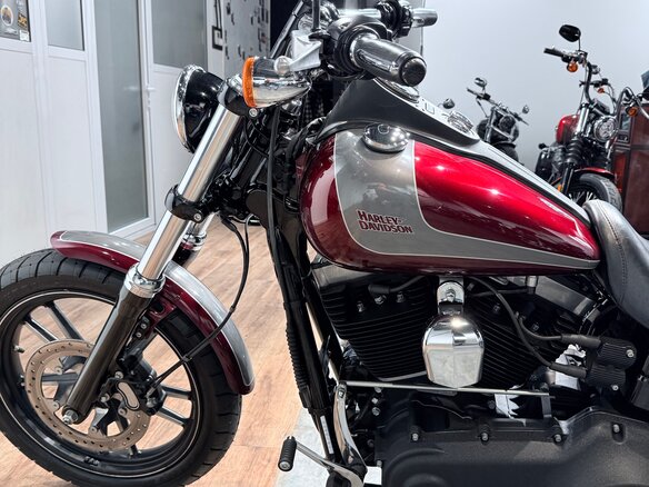 2015 Harley-Davidson Street Bob, красный, 1199000 рублей - вид 5