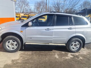 2008 SsangYong Kyron I Рестайлинг, серебристый, 750000 рублей, вид 4