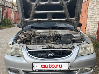 2006 Hyundai Accent ТагАЗ II, серебристый, 175000 рублей, вид 4