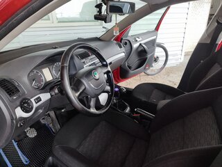 2011 Skoda Octavia II (A5) Рестайлинг, красный, 700000 рублей, вид 2