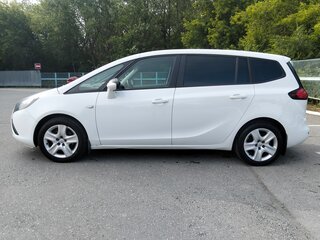 2013 Opel Zafira C, белый, 1250000 рублей, вид 4