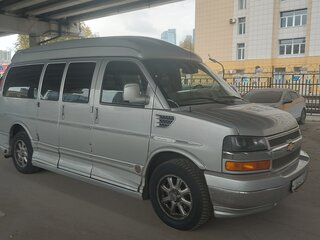 2011 Chevrolet Express II, серебристый, 1850000 рублей, вид 2