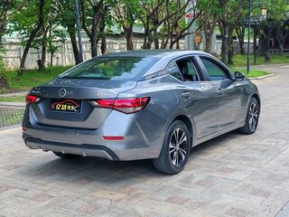 2022 Nissan Sylphy IV (B18), серый, 1322000 рублей, вид 4