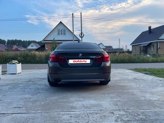 2011 BMW 5 серии 528i VI (F10/F11/F07), коричневый, 1399000 рублей, вид 3