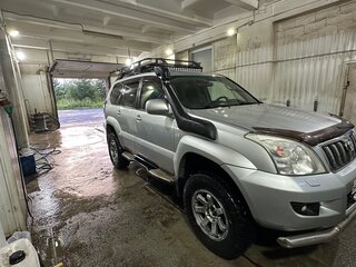 2006 Toyota Land Cruiser Prado 5-speed 120 Series, белый, 2300000 рублей, вид 2