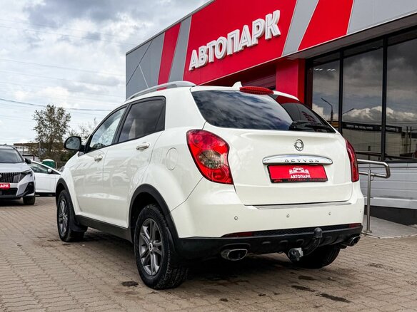 2011 SsangYong Actyon II, белый, 749000 рублей - вид 5